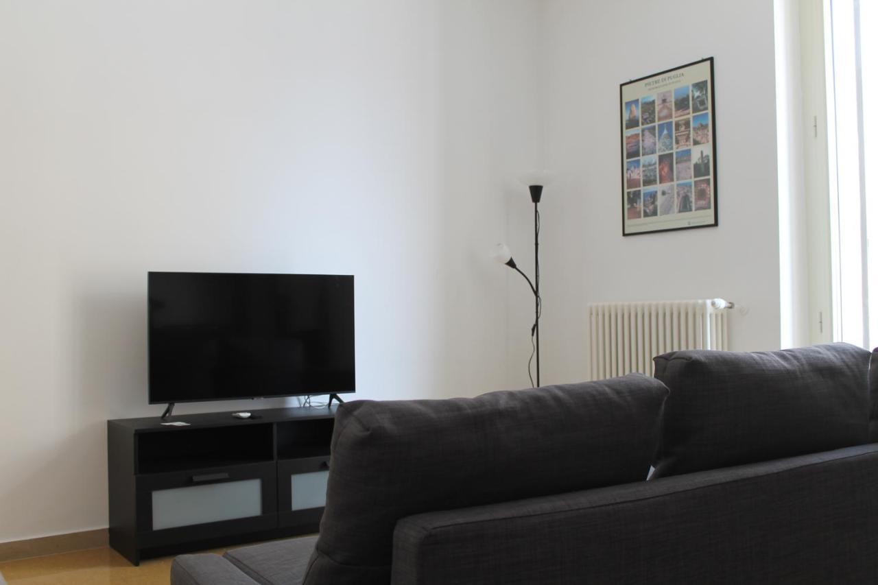 M&M Apartment Bari Luaran gambar