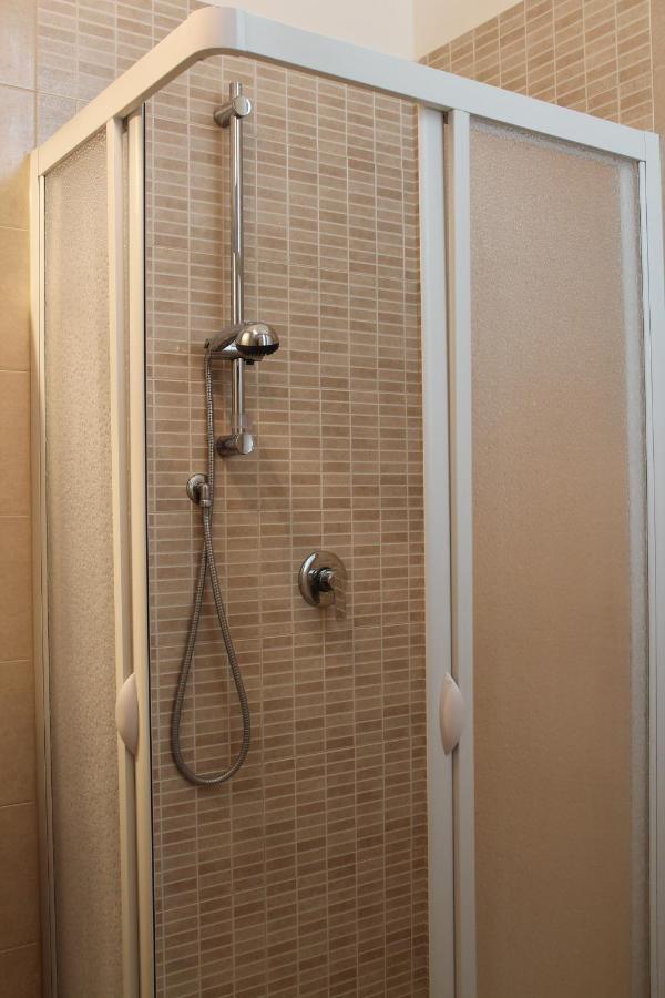 M&M Apartment Bari Luaran gambar
